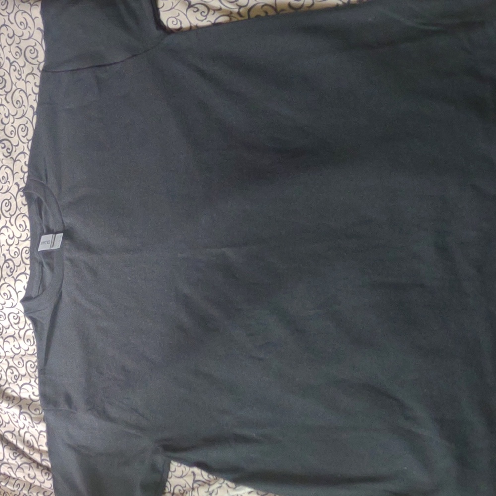Black Tee shirts